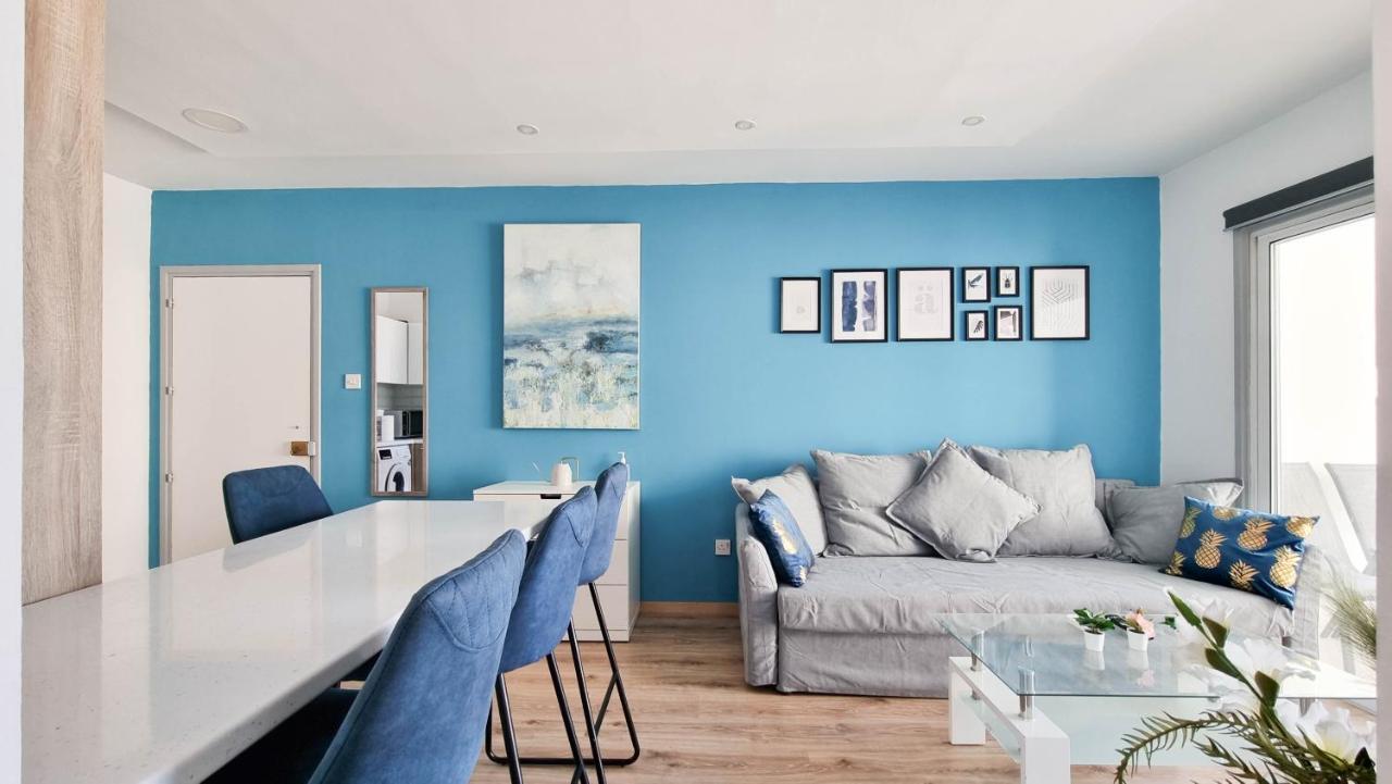 Modern Retreat: 2Br Stylish Apt With Comfy Rooms! Smart Tv With 200Mbps Internet ラルナカ エクステリア 写真